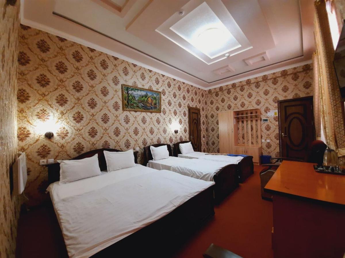 Зона Отдых Apachi В Горах Чимган Hotell Eksteriør bilde