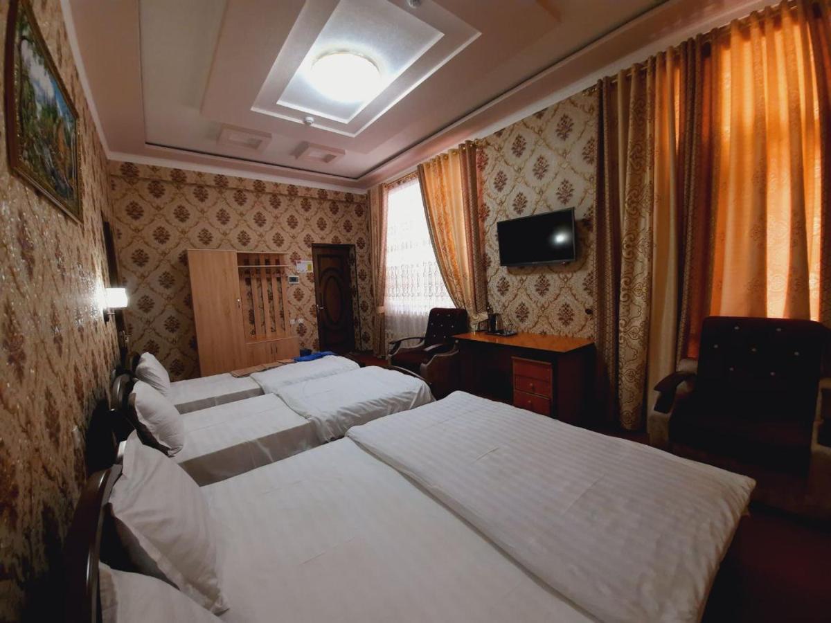 Зона Отдых Apachi В Горах Чимган Hotell Eksteriør bilde